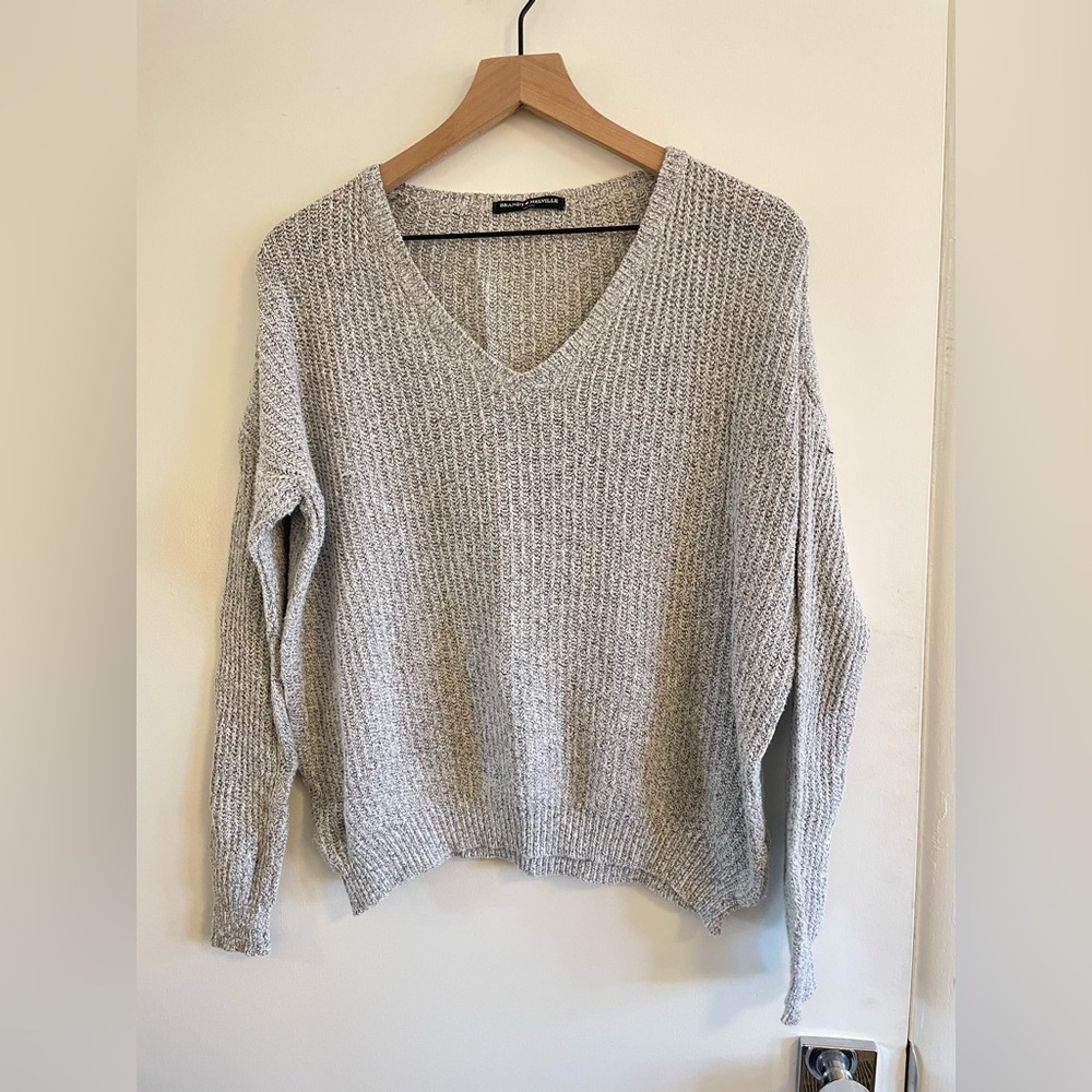 Brandy Melville Sweater